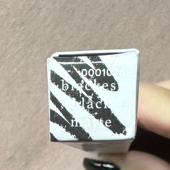 Julep Beauty Eyeliner Pencil - Blackest Black Matte - Picture 2 of 10